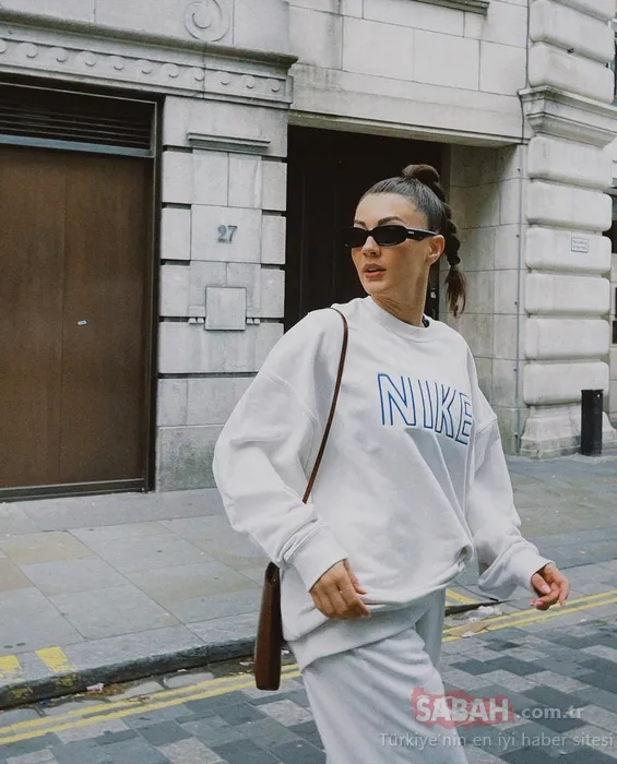 Duyanlar çok şaşırdı! 34 yaşındaki Burcu Özberk hakkındaki bu gerçek çok ilginç!