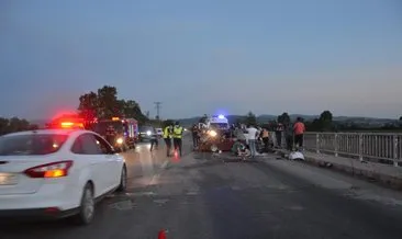 Çanakkale’de korkunç kaza! İki otomobil çarpıştı: 3 ölü, 4 yaralı