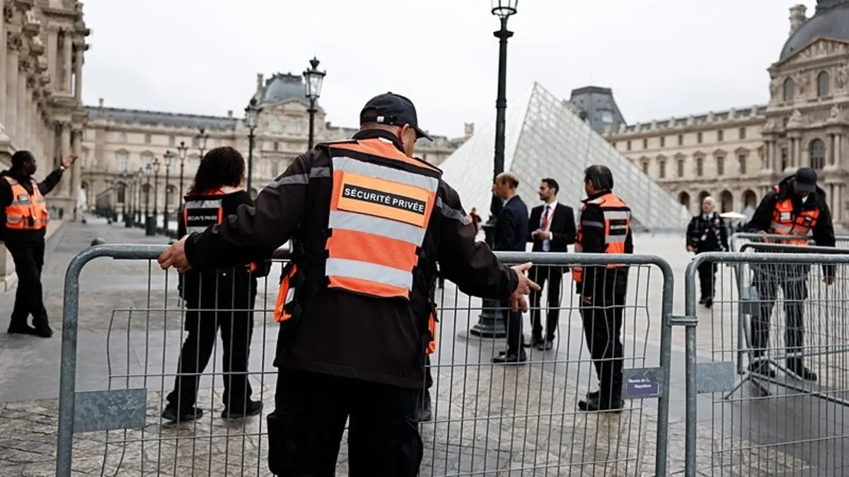 Louvre'dan çalınan mücevherlerin değeri açıklandı
