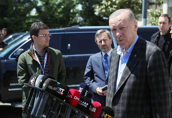 son-dakika-baskan-erdogandan-abdnin-ypgye-yonelik-yaptirim-muafiyetine-tepki-kabullenmemiz-mumkun-degil-1652444172678.jpg Son dakika: Başkan Erdoğan’dan ABD'nin YPG'ye yönelik yaptırım muafiyetine tepki: Kabullenmemiz mümkün değil