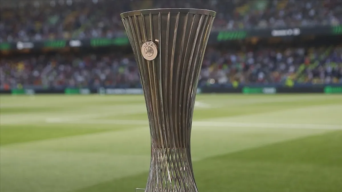 UEFA Konferans Ligi'nde final heyecanı! Crystal Palace ile Rayo Vallecano karşı karşıya...