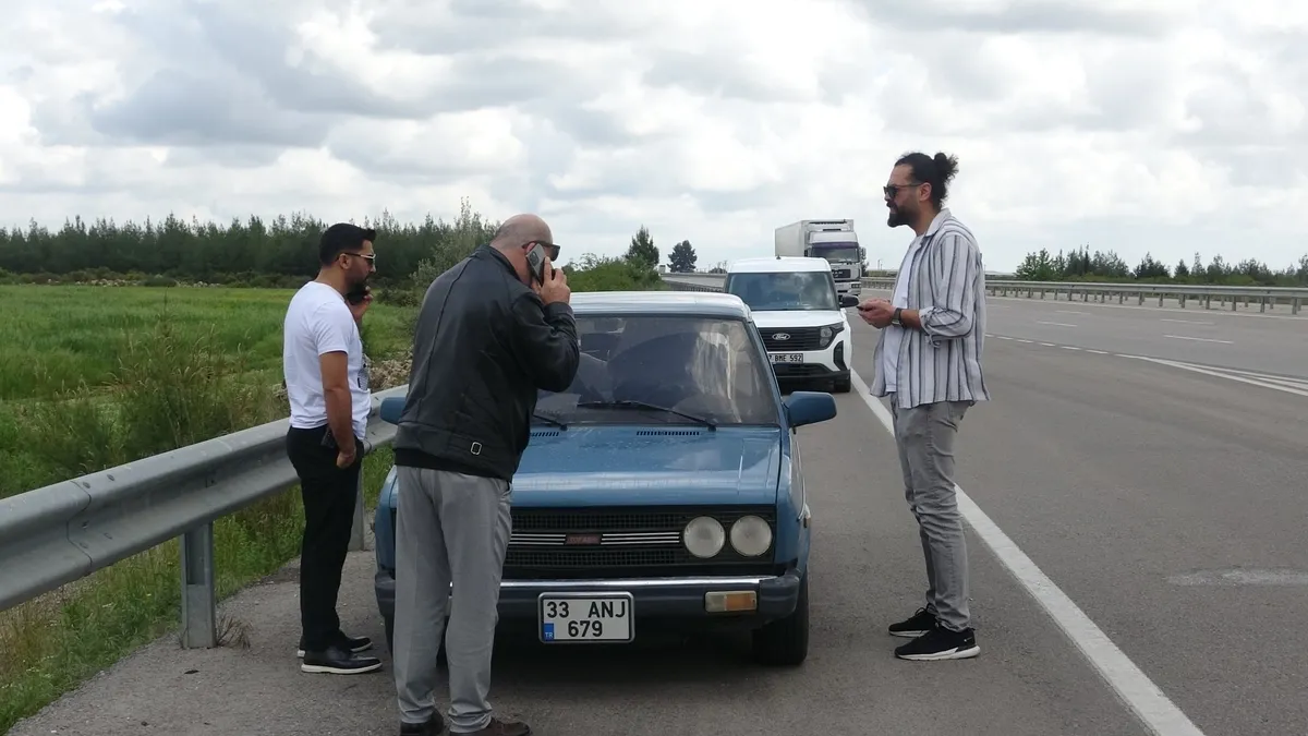 Mersin'de cani koca dehşet saçtı: Karısını katledip çocuklarıyla kaçtı! Mersin'de cani koca dehşet saçtı: Karısını katledip çocuklarıyla kaçtı!