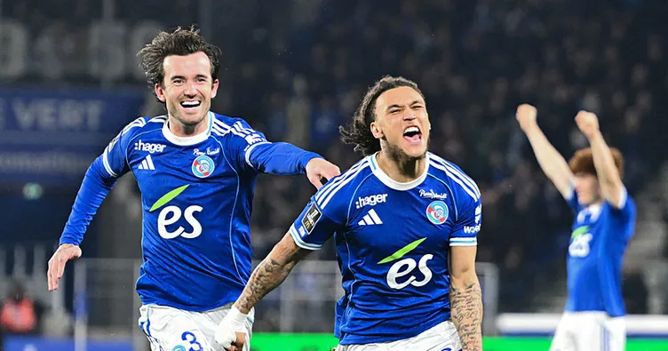 Strasbourg, Olimpik Lyon’u 3 golle geçti!