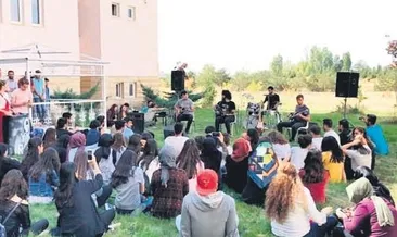 Van Yüzüncüyıl en iyiler arasında