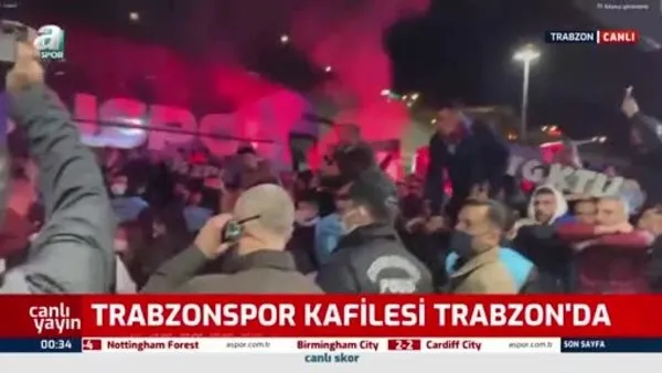 Trabzonspor taraftarlarından coşkulu karşılama!