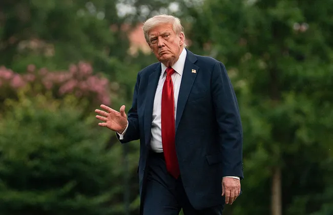 trump-iranda-gostericiler-asilirsa-cok-sert-onlemler-aliriz-1768343413085.jpg Trump: “İran’da göstericiler asılırsa çok sert önlemler alırız”
