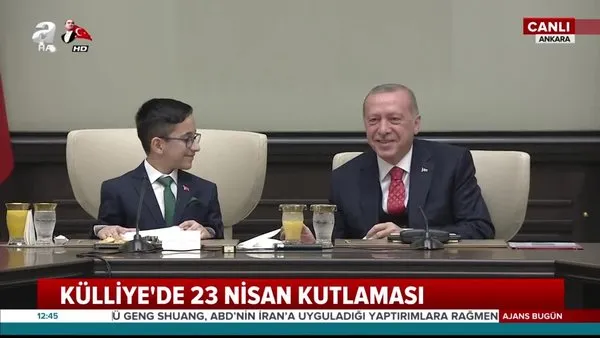 Külliye'deki 23 Nisan kutlamalarında Cumhurbaşkanı Erdoğan'ı gülümseten kabine sorusu!