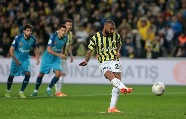Son dakika haberi: Fenerbahçe’nin 2 genç futbolcusu Kadıköy’ü mest etti! Akıllara Arda Güler ve Muhammed Gümüşkaya geldi...
