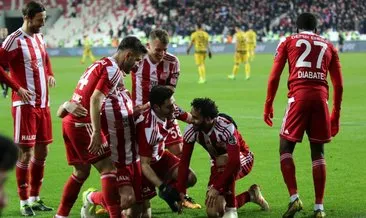 Demir Grup Sivasspor galibiyeti hatırladı