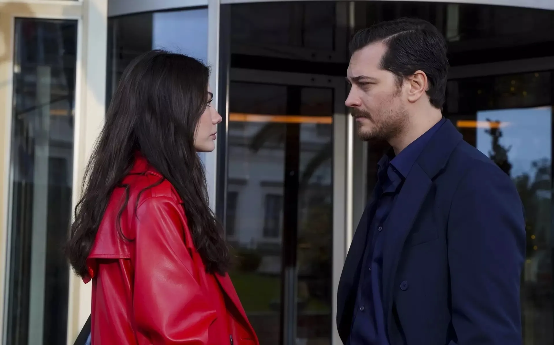 Esref EŞREF RÜYA 1.BÖLÜM FULL İZLE: Kanal D ile Eşref Rüya ilk bölüm izle ...