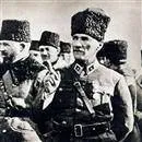 Mustafa Kemal Paşa azetecilere açıklamalarda bulundu