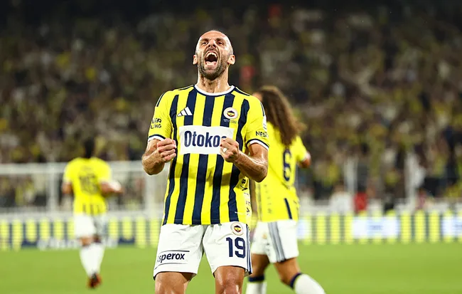 son-dakika-haberi-fenerbahce-konyasporu-4-golle-gecti-mason-greenwood-yildizlasti-1787431685463.jpeg