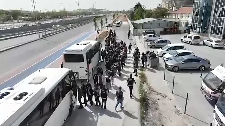 Para karşılığı reçete yazan psikiyatri uzmanı hakim karşısına çıktı: Amacım insanları iyileştirmekti