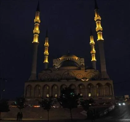 Türkiye’nin üçüncü büyük camisi