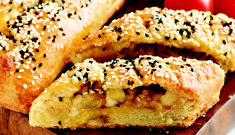 Patlıcanlı ve Dil Peynirli Börek Tarifi Tarifi BöreklerÇörekler ve