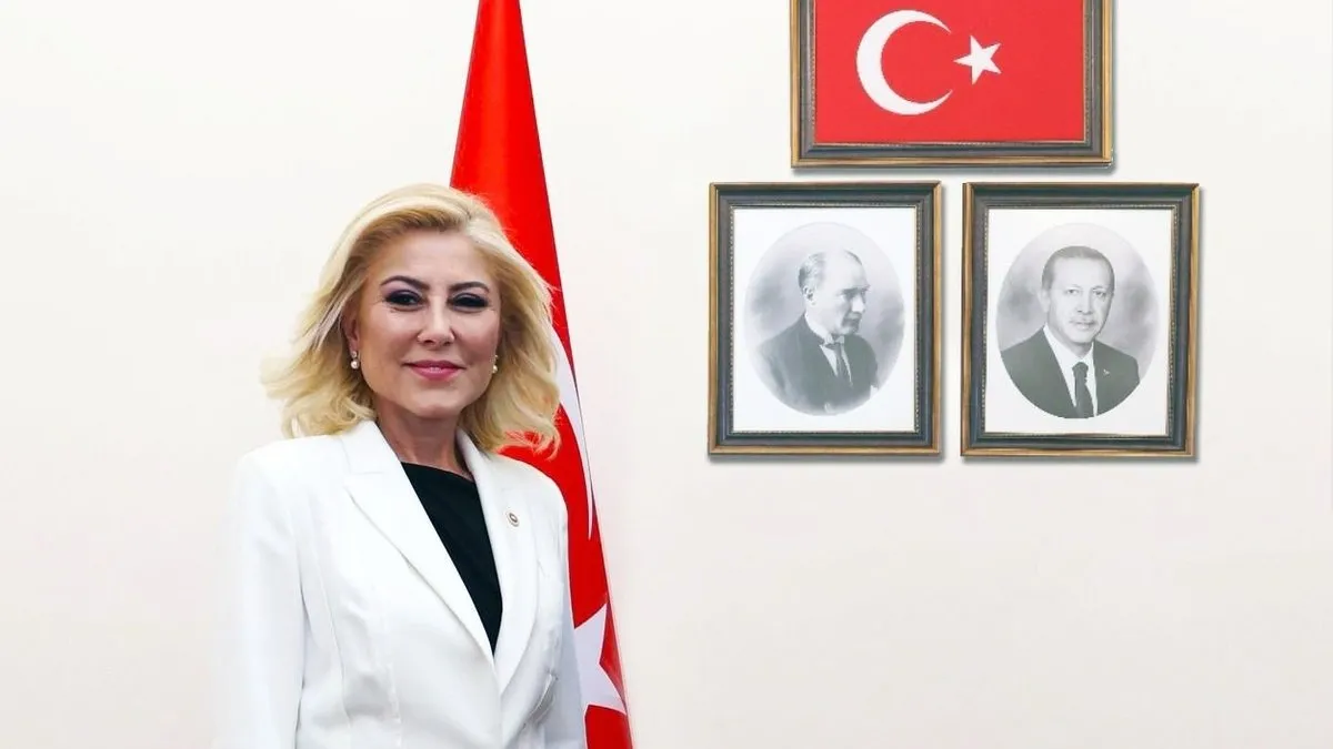 AK Parti İzmir milletvekili Şebnem Bursalı: “Terörsüz Türkiye sürecinde tarihi bir eşiği geride bıraktık” AK Parti İzmir milletvekili Şebnem Bursalı: “Terörsüz Türkiye sürecinde tarihi bir eşiği geride bıraktık”