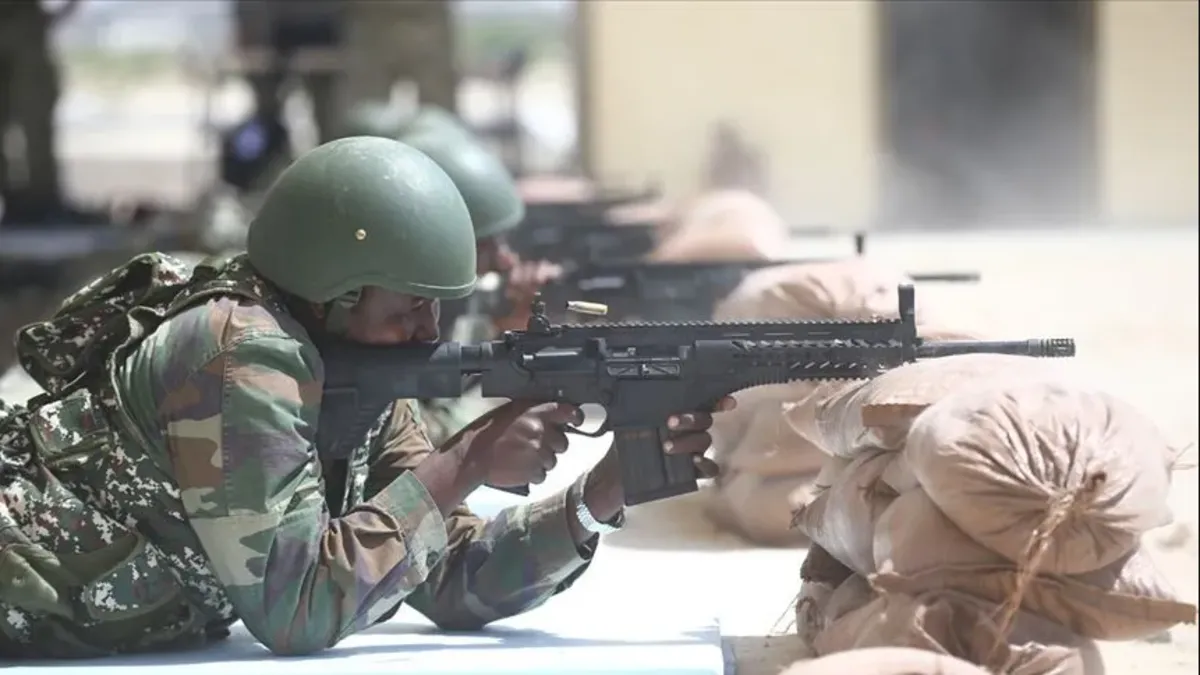 Somali'de Eş-Şebab terör örgütüne yönelik operasyonun ardından etkisiz hale getirilen teröristler.