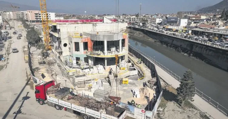 Tarihi meclis binası yenileniyor