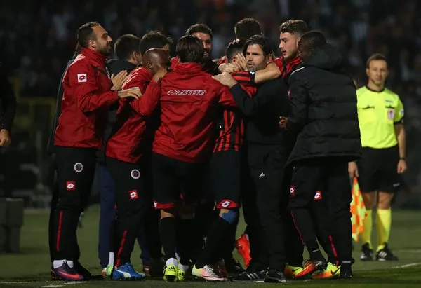 Gençlerbirliği Beşiktaş maçından kareler