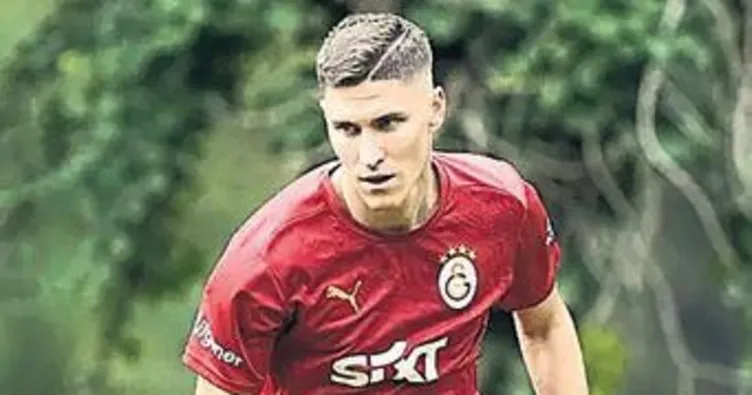 Sallai ya da Barış forvete geçiyor