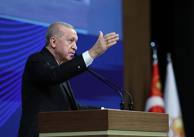 son-dakika-baskan-erdogan-terorsuz-turkiye-ile-en-buyuk-eserimizi-insa-ediyoruz-1747322805626.jpeg Son dakika | Başkan Erdoğan: Terörsüz Türkiye ile en büyük eserimizi inşa ediyoruz
