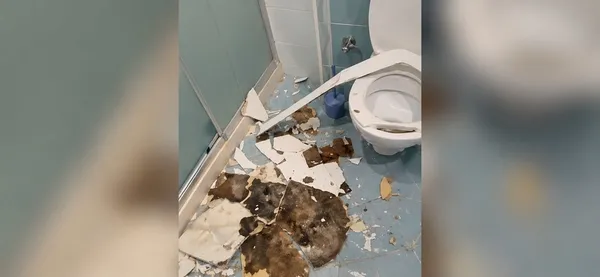 antalyada-korkunc-olay-tatil-planlari-kabusa-dondu-once-zehirlendiler-ardindan-tavan-baslarina-yikildi-1787034761507.jpeg