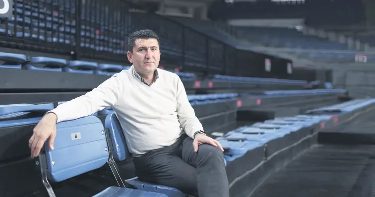 Ertuğrul Erdoğan SABAH’a konuştu: A takıma çıkan oyuncunun eli titriyor