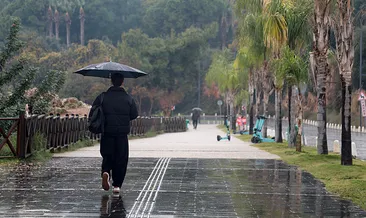 Antalya’da beklenen yağmur etkili oldu: Meteoroloji uyarmıştı!