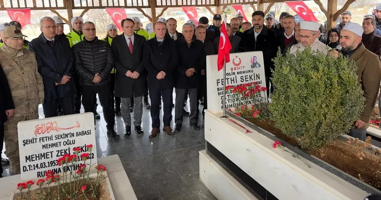 Şehit Fethi Sekin mezarı başında anıldı