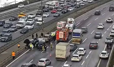TEM Otoyolu’nda zincirleme kaza: Ekipler olay yerine sevk edildi!