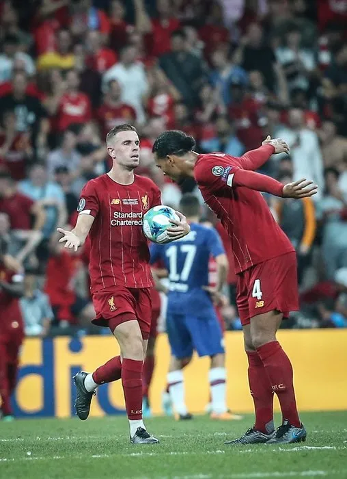 İşte Liverpool ve Chelsea arasında oynanan Süper Kupa finalinden kareler