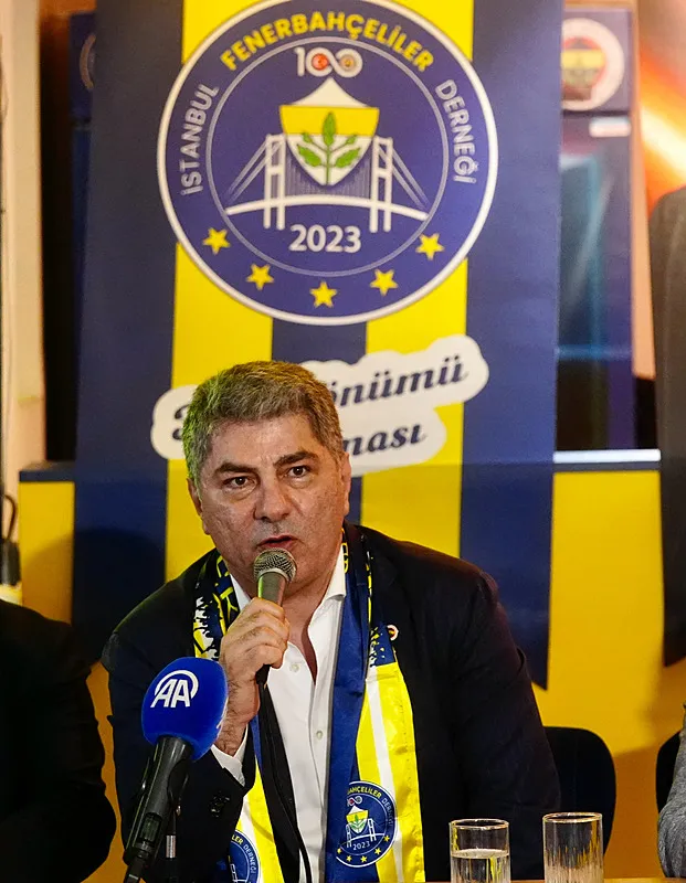hakan-safi-tarihin-gelmis-gecmis-en-iyi-kadrolarindan-birini-kuruyoruz-1780434507117.jpg