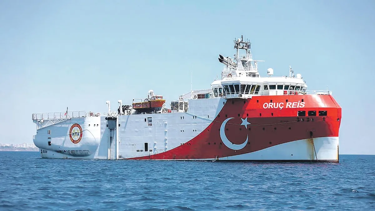 Enerji filosu Pakistan yolcusu: Rotayı Hint Okyanusu'na kırdı
