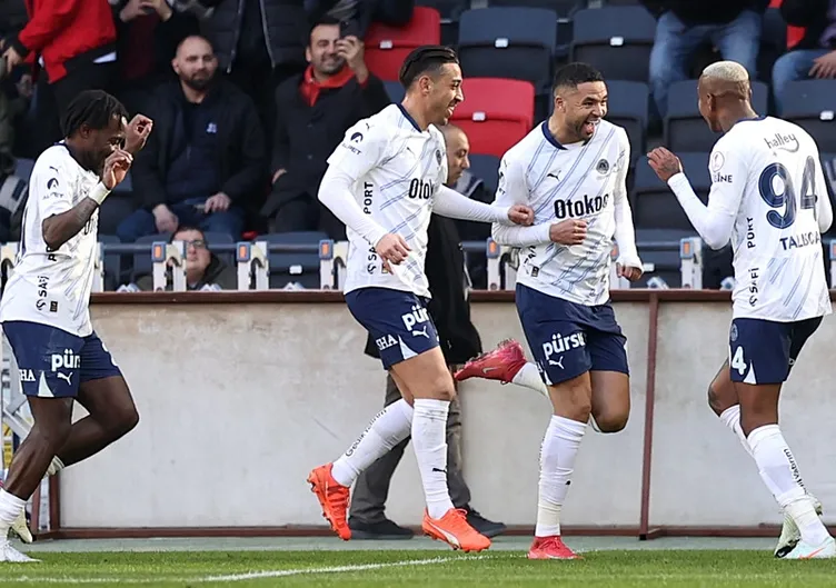 Son dakika haberi: Jose Mourinho o isimlere dikkat çekti! Fenerbahçe’nin kasasını dolduracak...