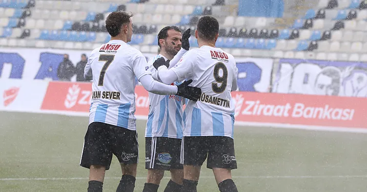 Erzurumspor kupaya 4 golle veda etti!