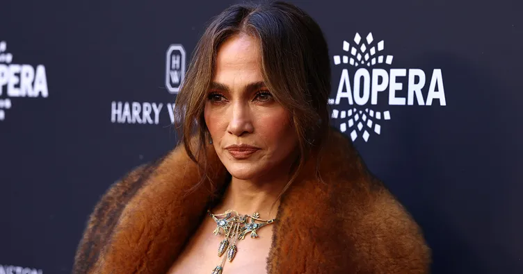 Ben Affleck defterini tamamen kapattı! Jennifer Lopez kalbini bakın kime kaptırdı...