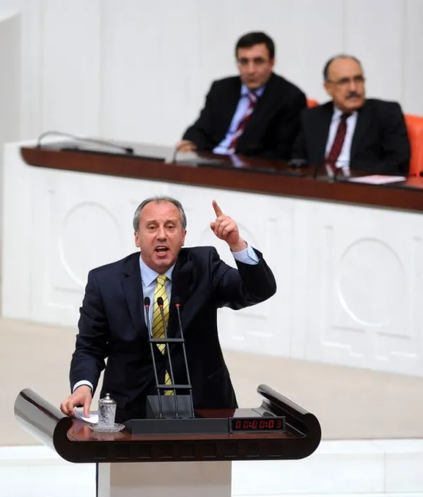 Meclis'te milletvekilleri yumruklaştı