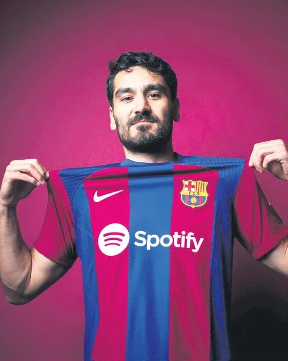 BÜLENT TİMURLENK / Barça’nın çimentosu İlkay!