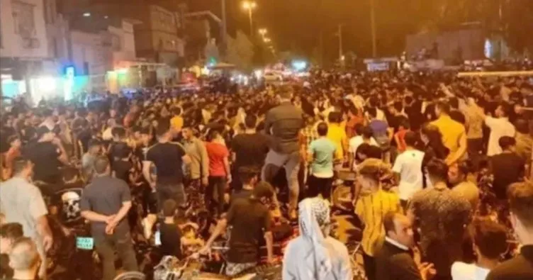 İran’da sokaklar savaş alanına döndü! Ölü sayısı artıyor