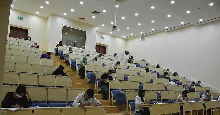 Anadolu Üniversitesi AÖF yaz okulu yüz yüze mi online mı? 22 Haziran yeni duyuru ile AÖF yaz okulu sınav tarihleri ve sınav formatı