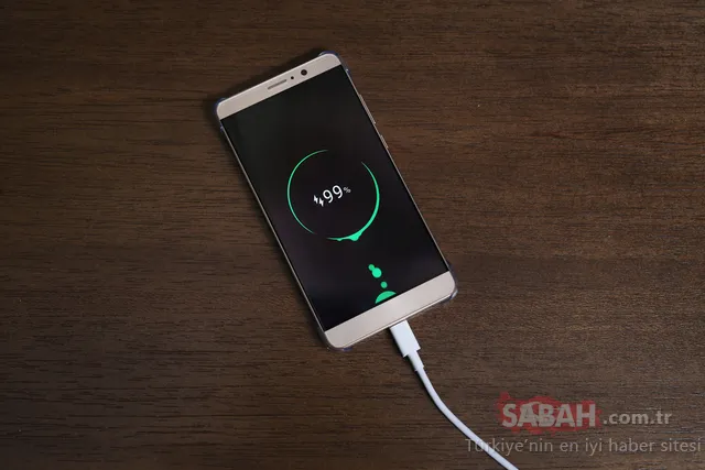 Uyumadan önce telefonunu şarjda bırakanlar dikkat! Bunu sakın yapmayın…