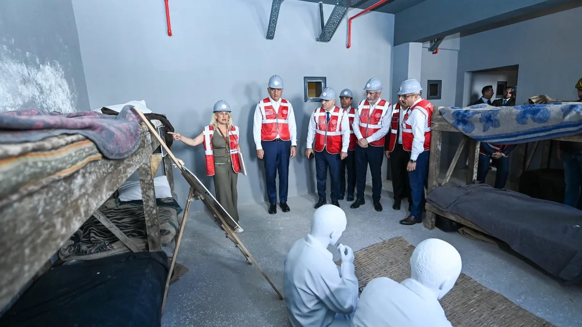 Cunta rejiminin karanlık yüzü Diyarbakır Cezaevi 'Kültür ve Sanat Adası' oluyor! Bakan Ersoy: Bir hafıza müzesi oluşturacağız! haber görseli