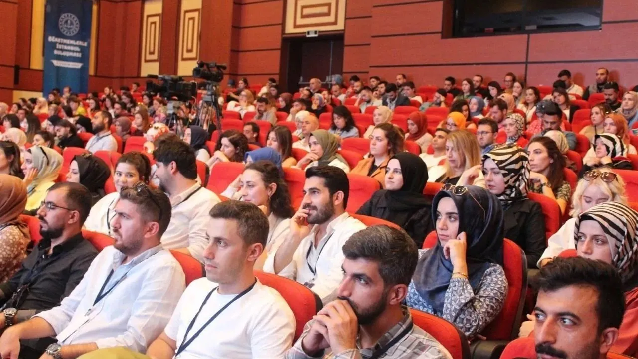 ÖĞRETMEN SEMİNERLERİ HAZİRAN 2025: Haziran dönemi öğretmen seminerleri ne zaman yapılacak, yüz yüze mi,online mı?
