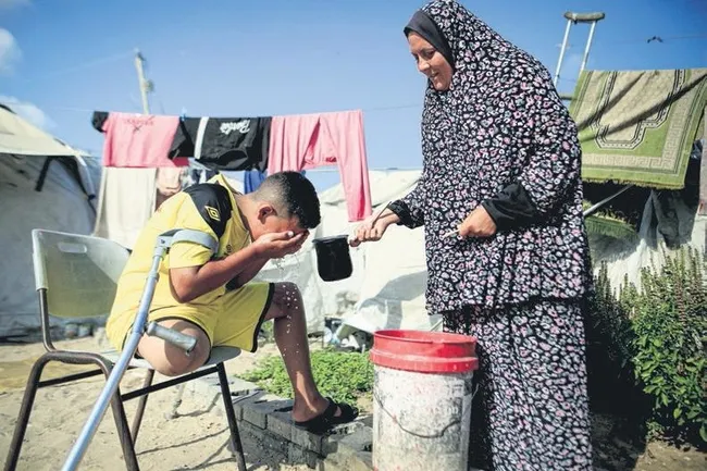 adidasin-skandal-reklamina-tepkiler-cig-gibi-buyuyor-insanlik-sucunu-reklamla-aklayamazlar-1788900881588.jpeg