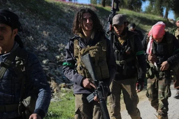 ÖSO Afrin ilçe merkezinde! İşte ilk fotoğraflar