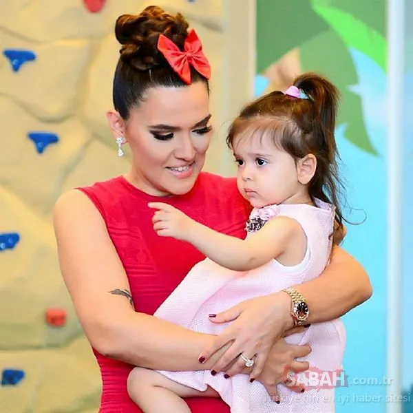 Demet Akalın isyan etti!