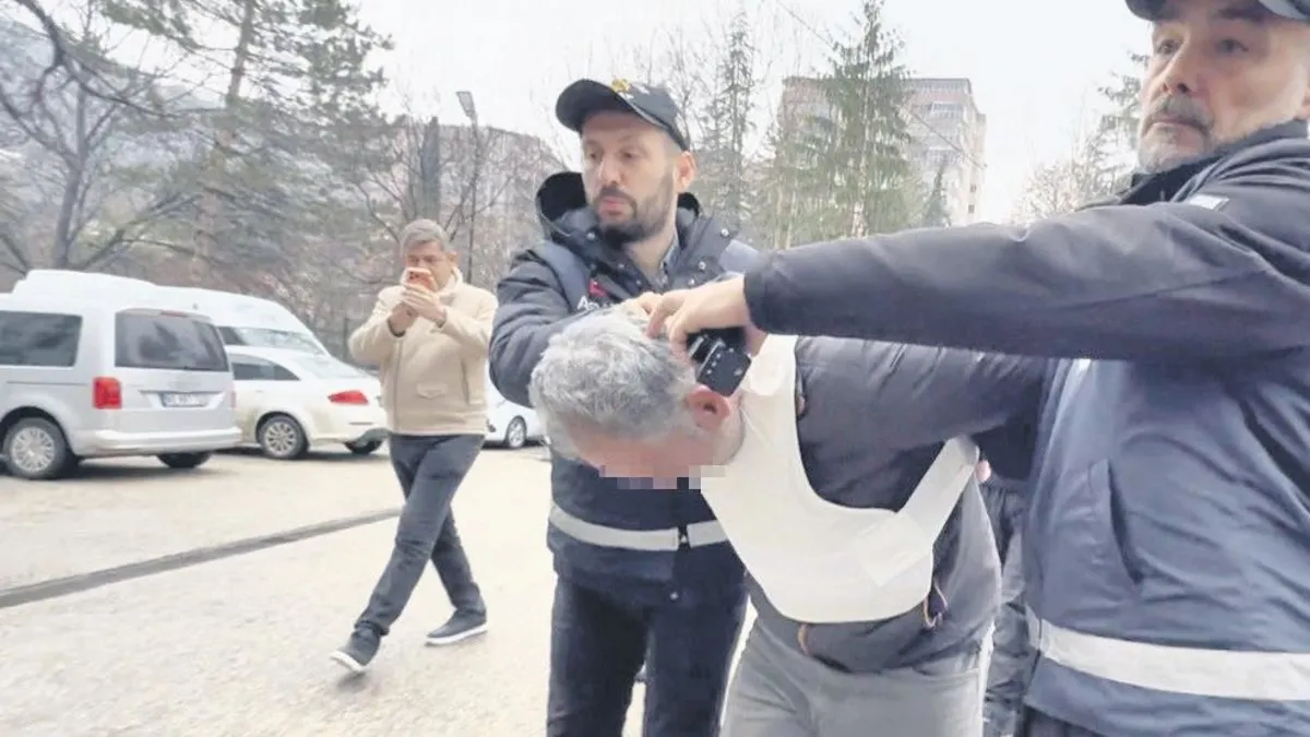 Kayıp adamı oğlu öldürmüş