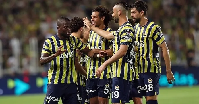 haydi-kanarya-fenerbahcenin-maci-hangi-kanalda-fenerbahce-austria-wien-maci-saat-kacta-ne-zaman-1661431177229.jpg