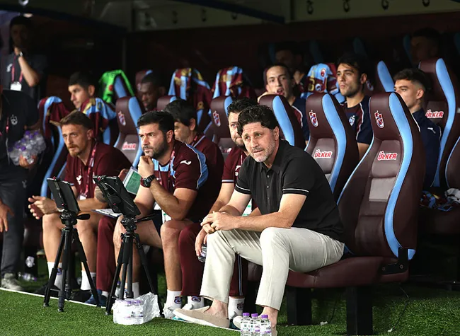 canli-trabzonspor-ferencvaros-maci-firtina-avrupa-perdesini-atvde-aciyor-1787249811341.jpg