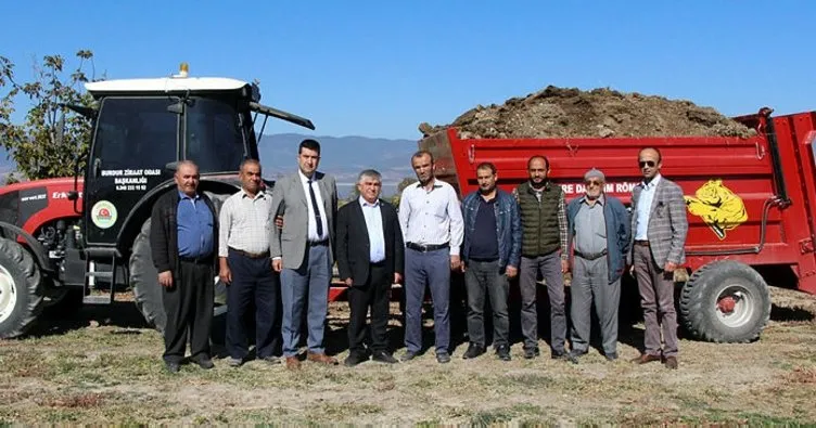 Katı gübre dağıtma römorku tanıtıldı